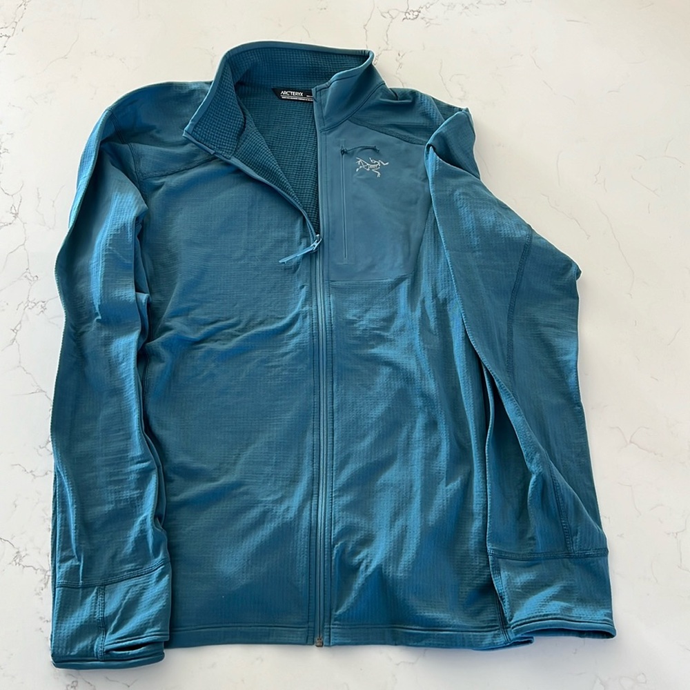 Men’s Arc’teryx zip up Large